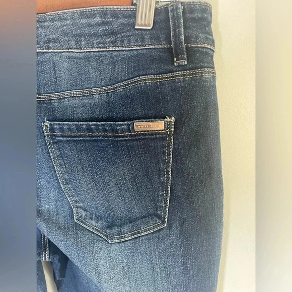 White House Black Market Jeans | The Slim Ankle Raw Hem Size 4 EUC 0134 - Picture 5 of 10